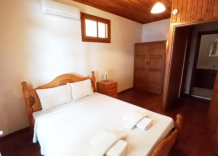 别墅 With Sea Views In Faralya