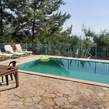 וילה With Sea Views In Faralya פאטהיה