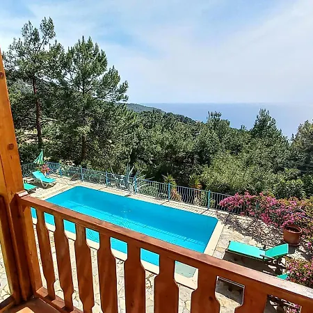 With Sea Views In Faralya ヴィラ