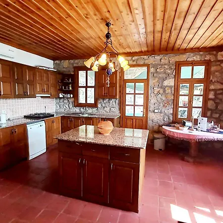 Vilă With Sea Views In Faralya Fethiye